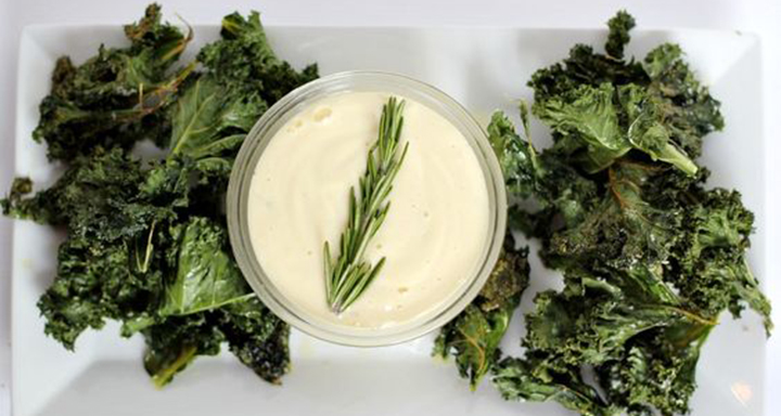 Kale Chips and Paleo Garlic Aioli, paleo diet, paleo recipes,