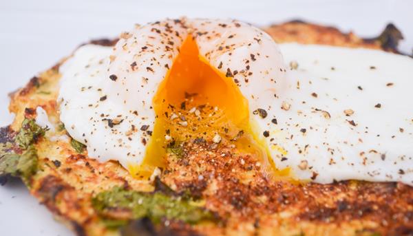 Paleo Poached Egg Pancake, Paleo Diet, Paleo Recipes, paleo pancakes recipe