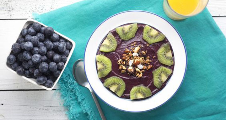 Superfood Smoothie Bowl, paleo recipes, paleo diet