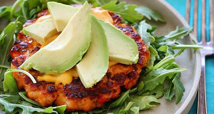 paleo diet, paleo recipes, Avocado Spicy Mayo Patties